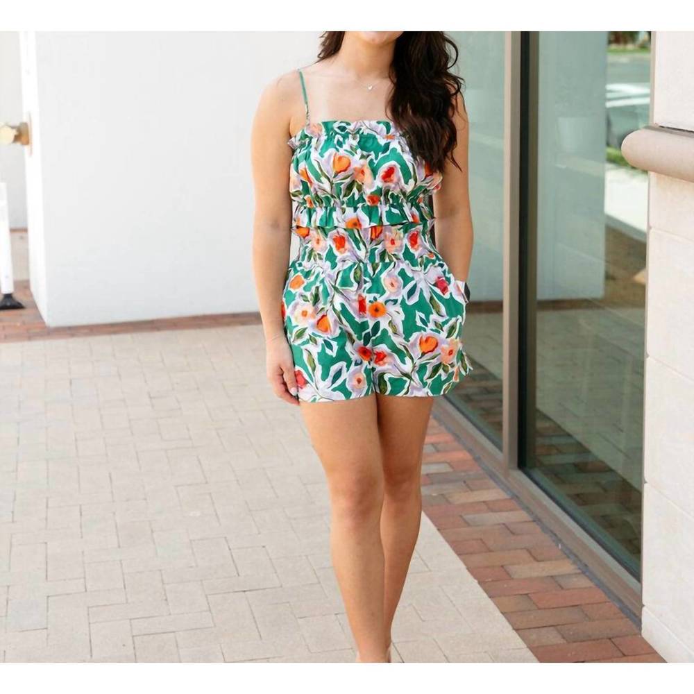 NEW 2.7 AUGUST APPAREL sunny days floral top in floral